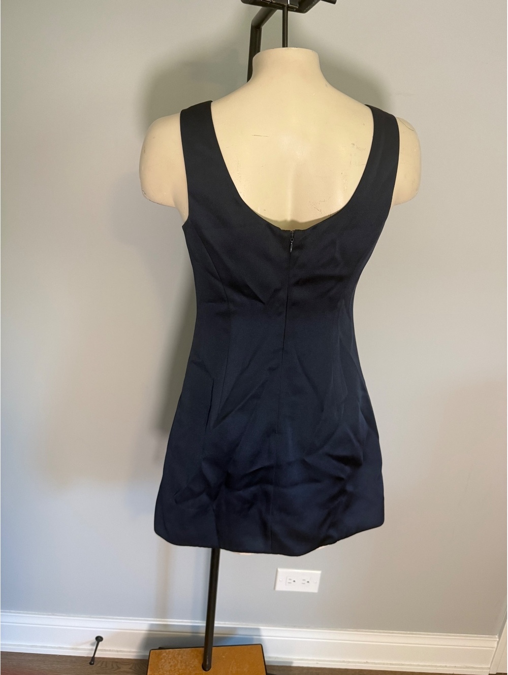 Reformation Franceska Dress in Blue Navy, Size 0 - Picture 3 of 12